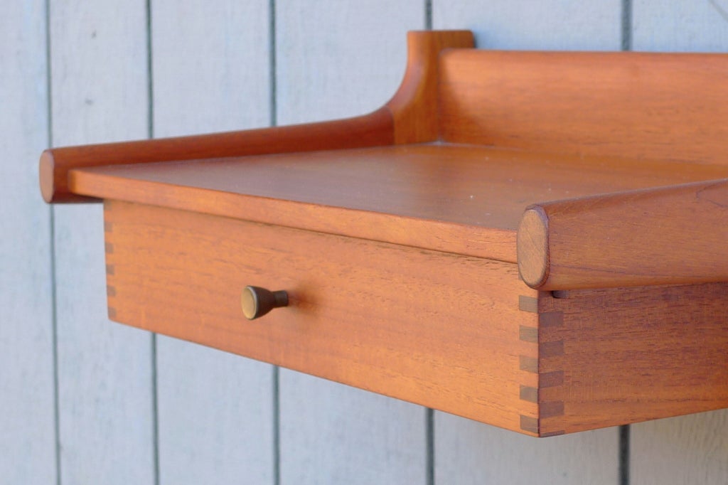 floating wall shelf with drawer