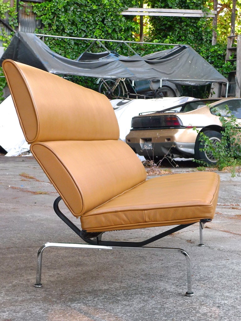 Charles Eames Leather “Sofa Compact, ” for Herman Miller, 1954 For Sale 3