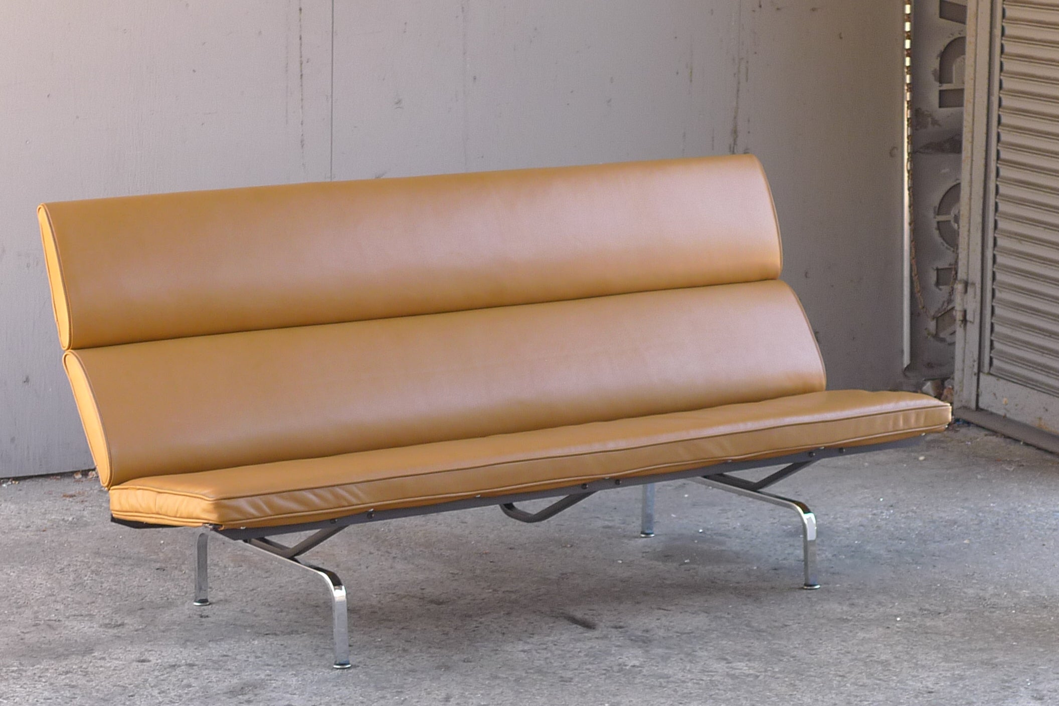 Charles Eames Leather “Sofa Compact, ” for Herman Miller, 1954 For Sale