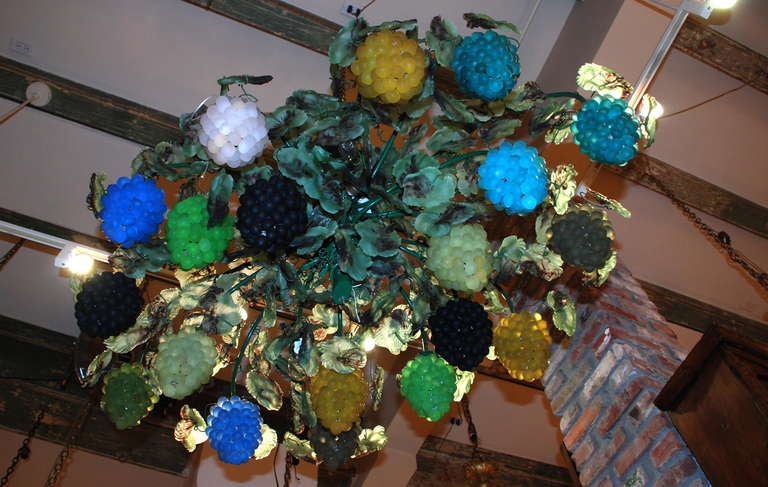 Italian Venetian Art Glass Grape Clusters Chandelier, circa 1920