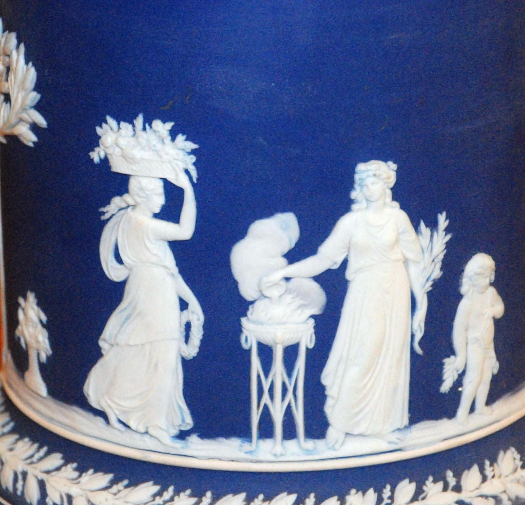 Porcelain Antique English Wedgwood Biscuit Barrel