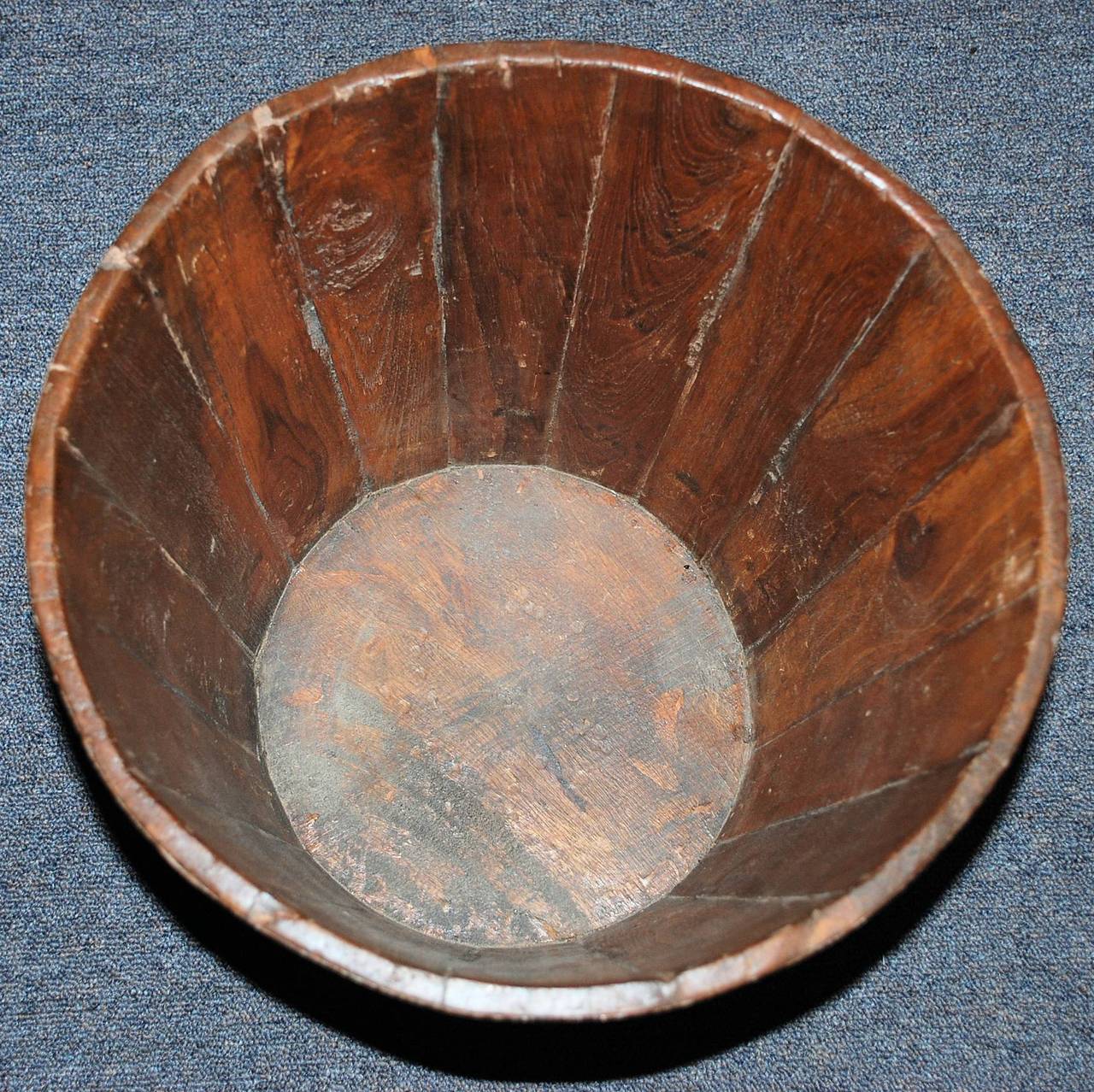 Antique Walnut and Oak Bucket with New Liner In Excellent Condition In New Orleans, LA