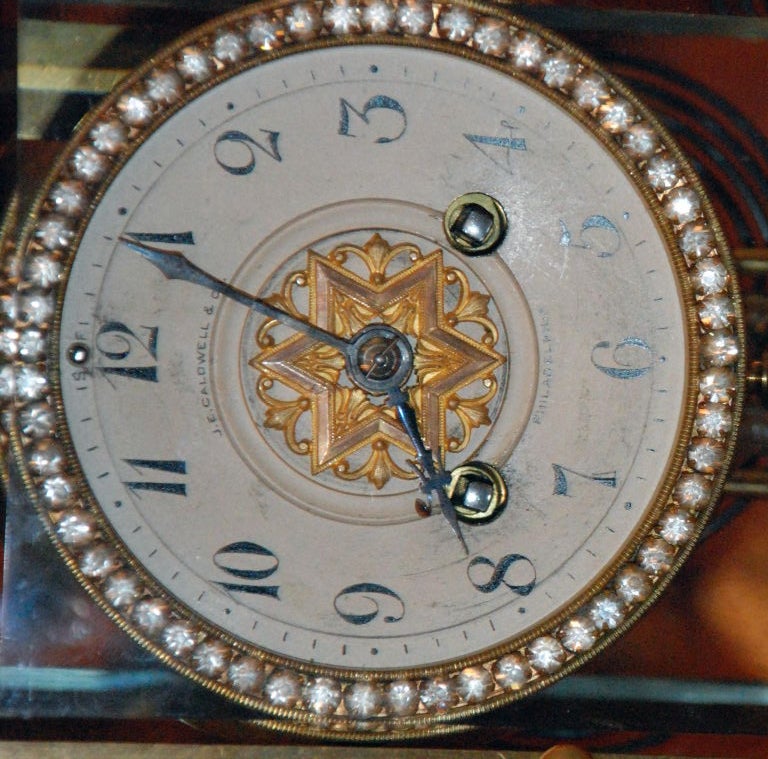 Horloge de chevalet américaine ancienne en bronze en vente 2