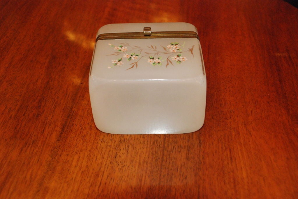 Antique French Opaline Box 4