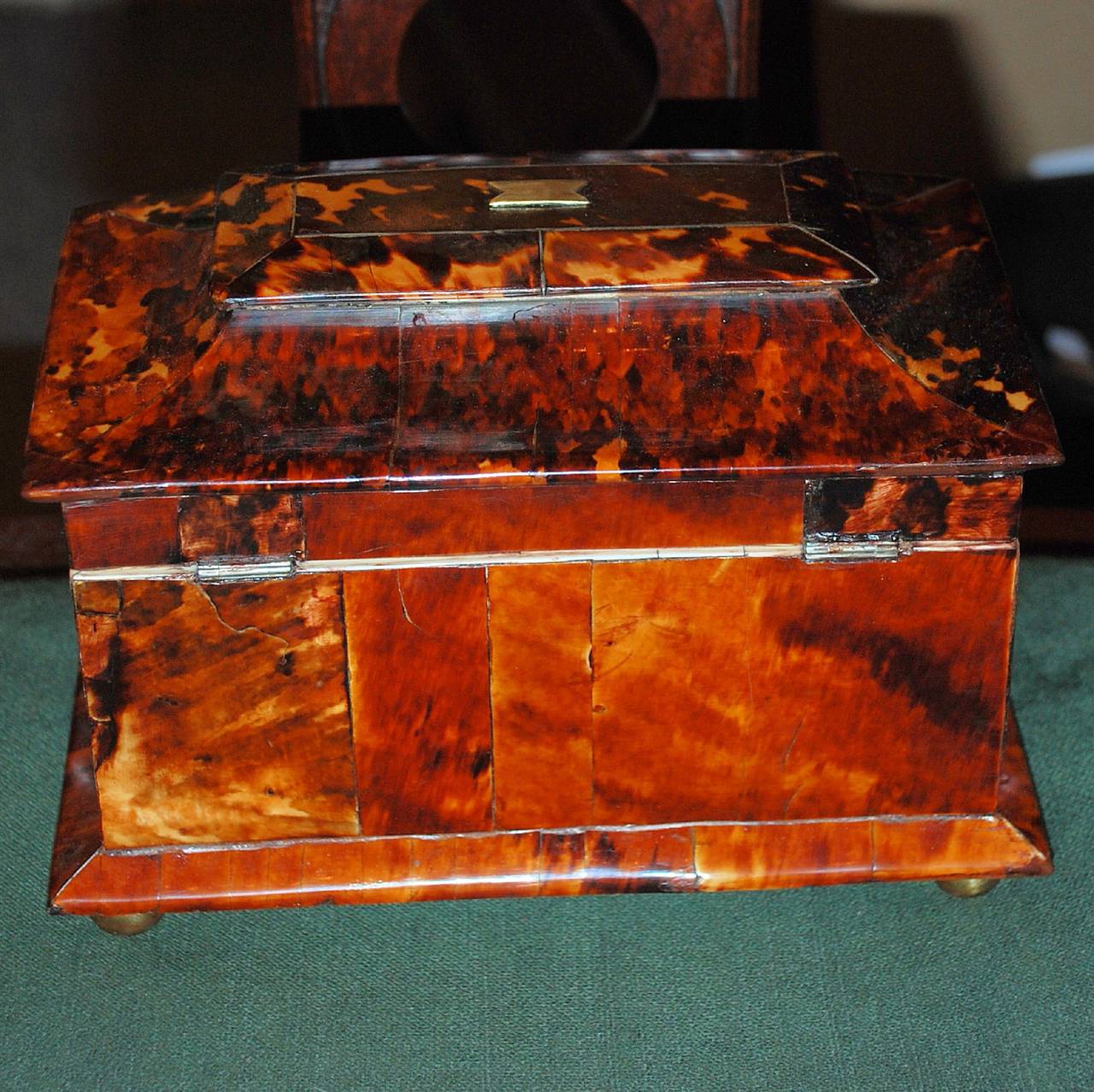Antique Mother-of-Pearl Inlay Tea Caddy In Excellent Condition In New Orleans, LA