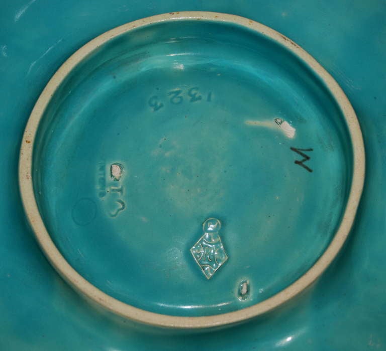 Rare Antique Minton Oyster Plate In Excellent Condition In New Orleans, LA