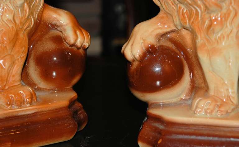Staffordshire Lions In Excellent Condition In New Orleans, LA