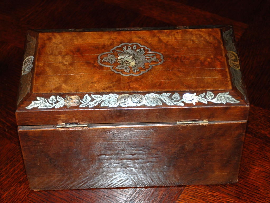 19th Century Antique Walnut Tea Caddy