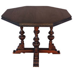 1920s  Beautiful Octagonal Walnut Center Table,