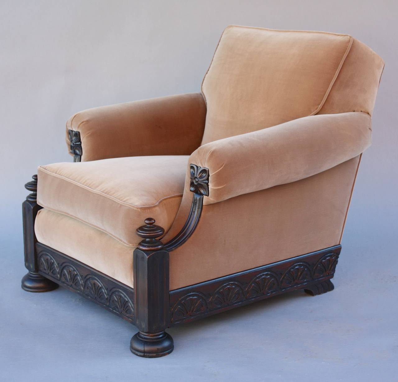 1920s Armchair with Carved Walnut Base In Good Condition In Pasadena, CA