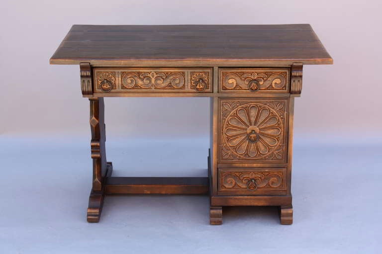 Pristine 1920's Angelus Furniture Manufacturing Cie Writing desk. Made in Los Angeles. Oak. Carved on both side.