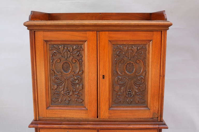 American Beautiful Turn-of-the Century Dental or Medical Cabinet