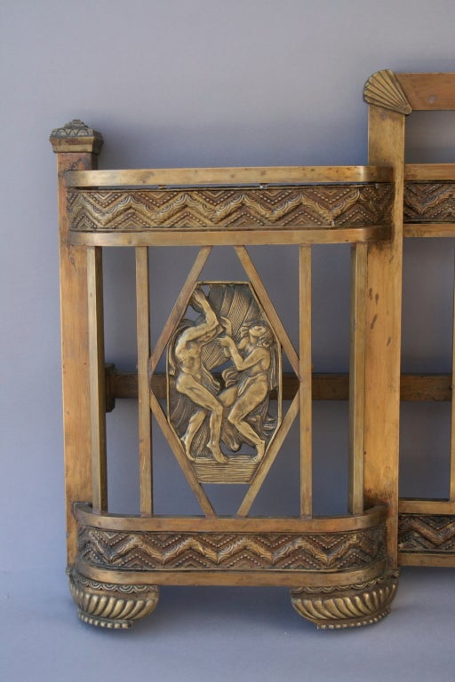 Beautiful deco bed with geometric patterns and friezes of a couple in a very artistic dancing embrace. Interior measurements are 55 1/8