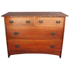 Arts & Crafts Oak Chest of Drawers Attributed to L. & JG Stickley