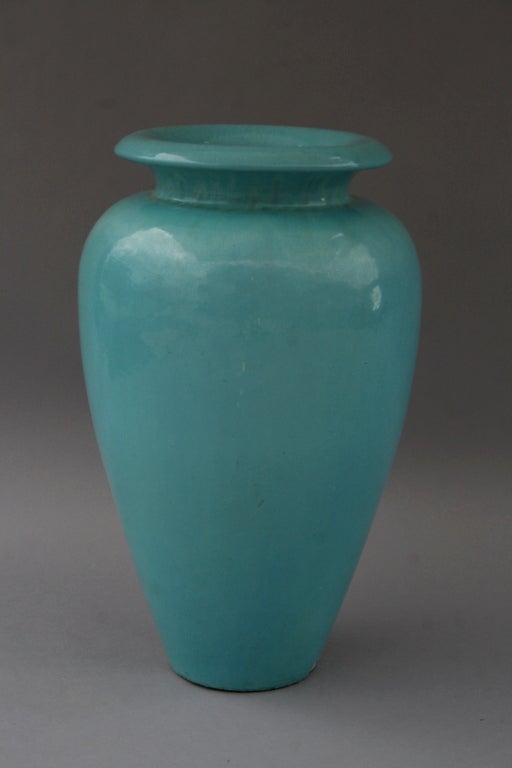 Stunning urn or oil jar from the golden age of California art pottery by renowned Gladding-McBean in their sought-after aqua glaze; beautiful indoors or out