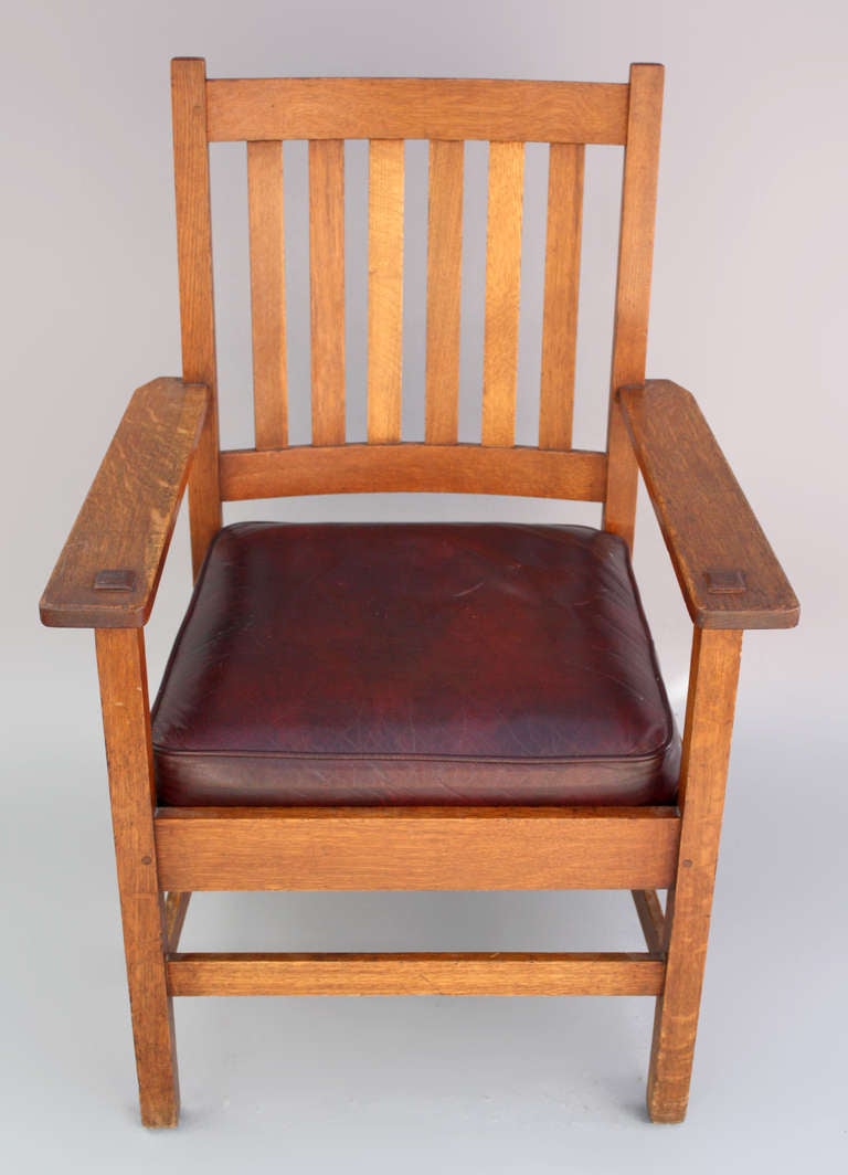 Circa 1910 Set of Six Stickley Arts & Crafts Armchairs 2
