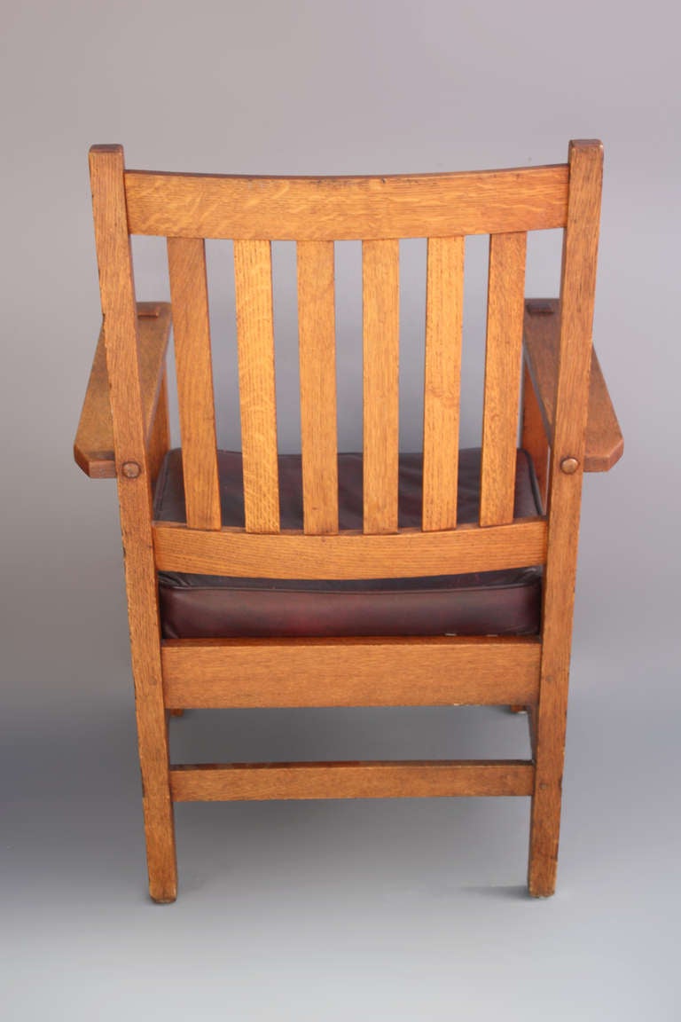 Circa 1910 Set of Six Stickley Arts & Crafts Armchairs In Excellent Condition In Pasadena, CA
