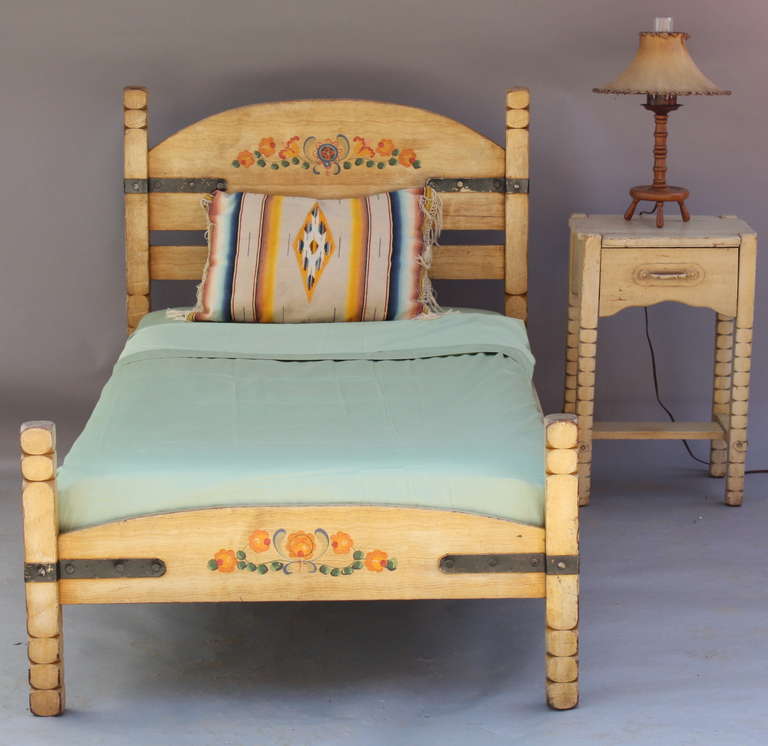 1930s Signed Monterey Hand Painted Twin Bed In Excellent Condition In Pasadena, CA