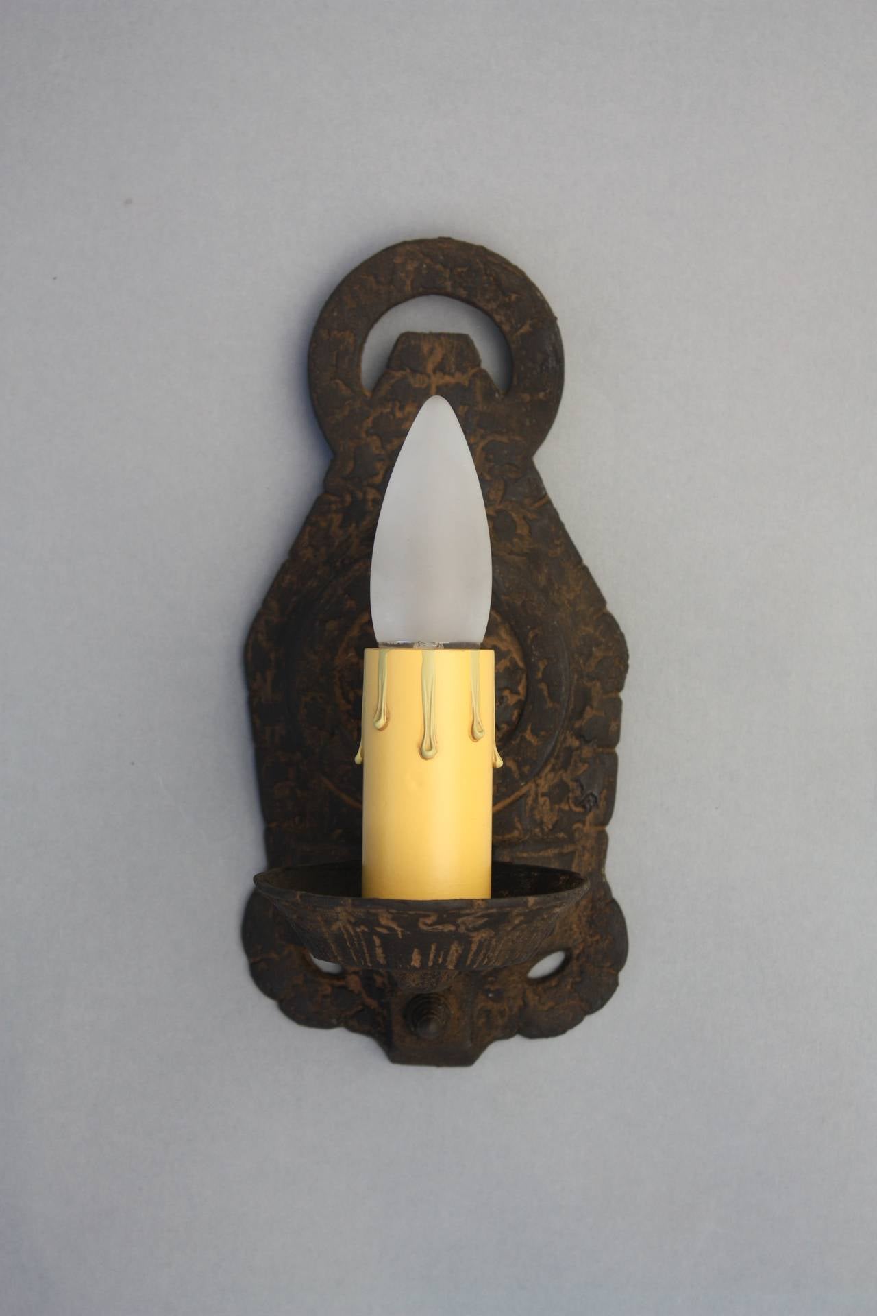North American 1920s Single Sconce
