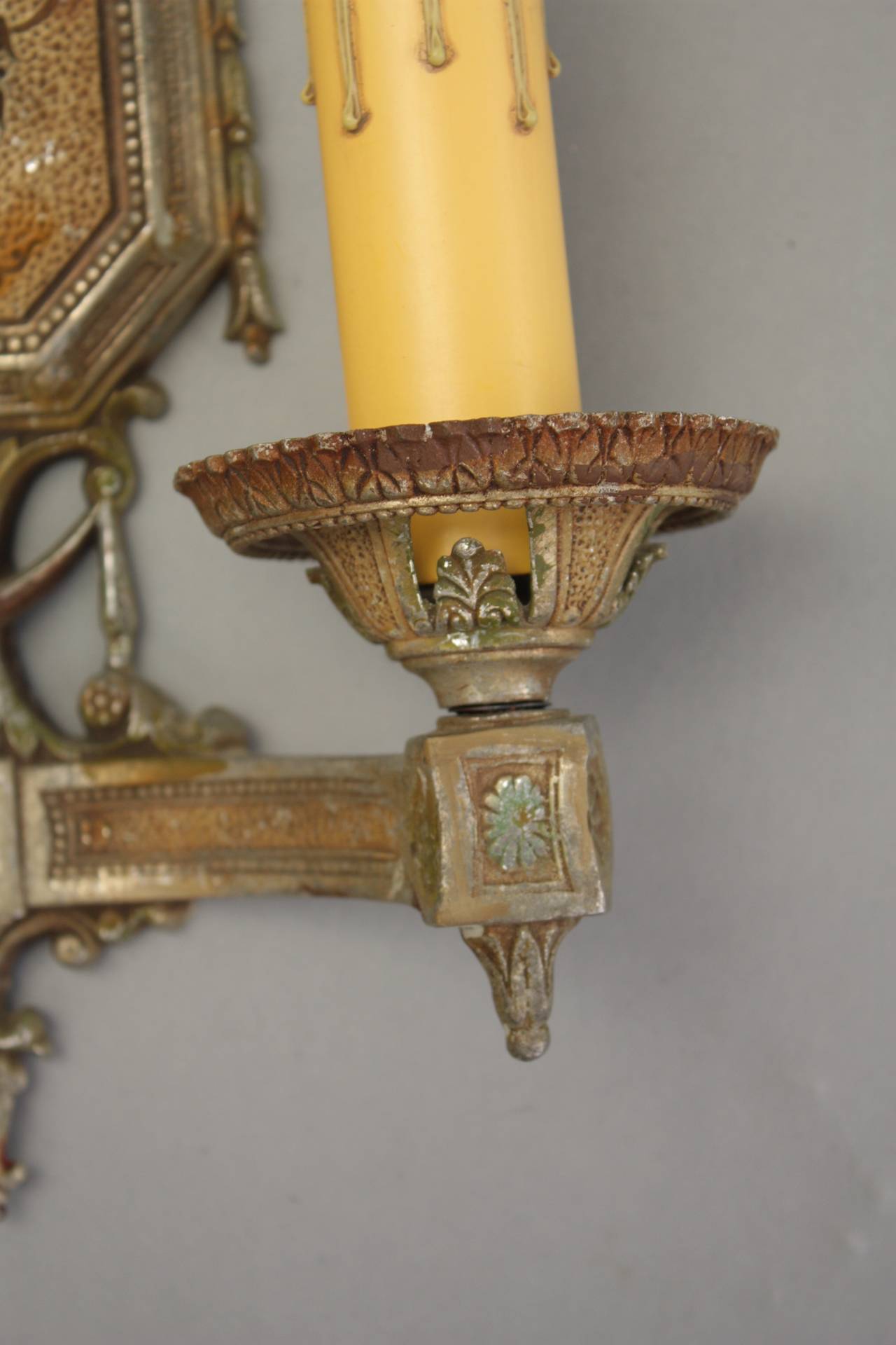 Pair of 1920s Double Antique Sconces In Good Condition For Sale In Pasadena, CA