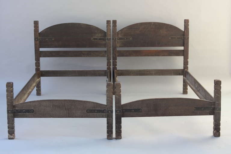 Pair Monterey Twin Beds with Old Wood Finish In Distressed Condition In Pasadena, CA