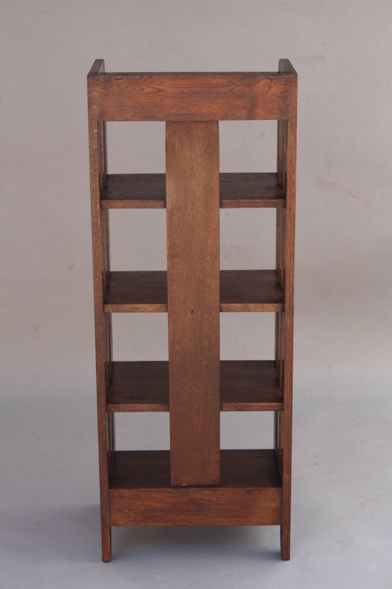 Arts & Crafts Tall Magazine Stand or Small Bookcase In Good Condition In Pasadena, CA