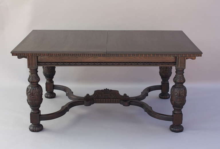 American Large 1920's Expandable Dining Table
