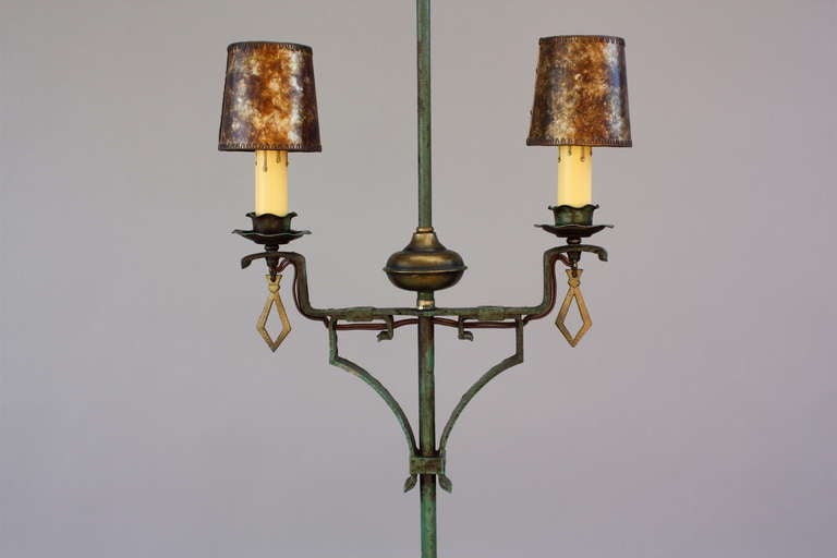 1920's Floor Light with Original Finish In Excellent Condition For Sale In Pasadena, CA