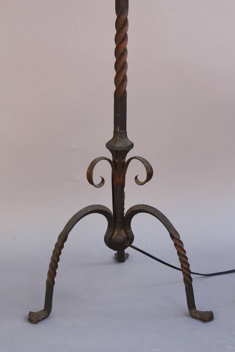Magnificent Antique Wrought Iron Floor Lamp with Original Mica Shade In Good Condition In Pasadena, CA