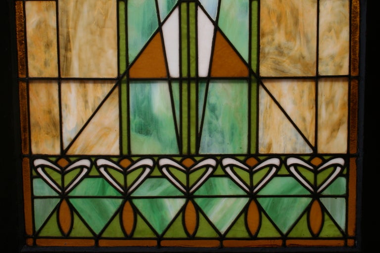  Large-scale Prairie School/Arts and Crafts Era Leaded Art Glass Windows In Good Condition In Pasadena, CA