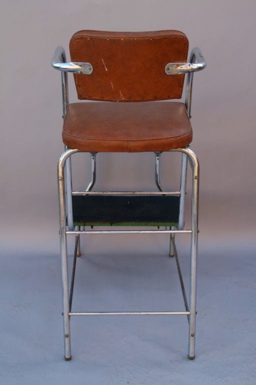 portable shoe shine chair