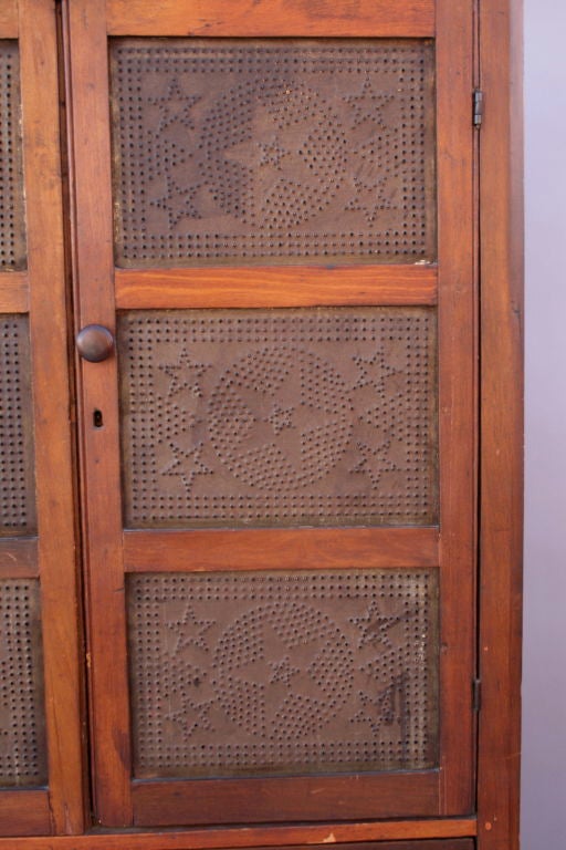 Turn of the Century Pine Pie Safe 2