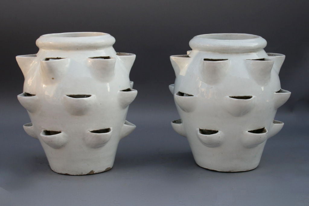 Pair beautiful large-scale white strawberry pots by the Gladding McBean Company of Southern California