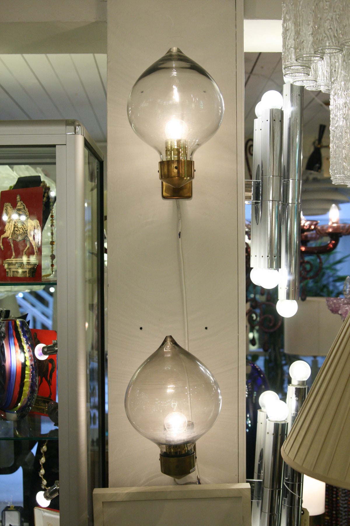 Pair of 1950s Italian Design Wall Lights