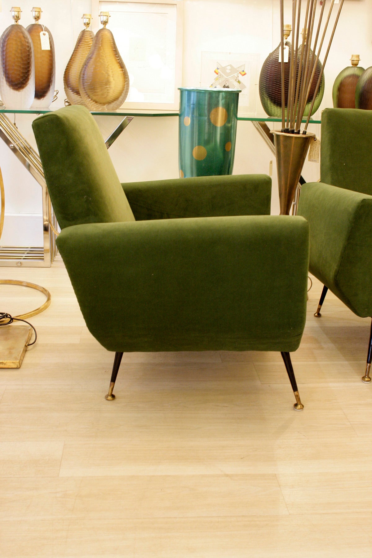 Mid-20th Century Pair of 1950s Italian Design Armchairs For Sale