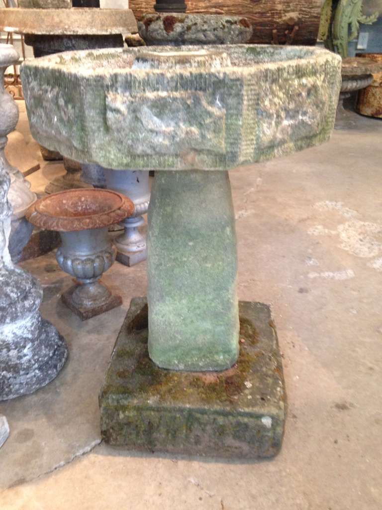 Rare Octagonal Carved Stone English Birdbath In Excellent Condition In Woodbury, CT