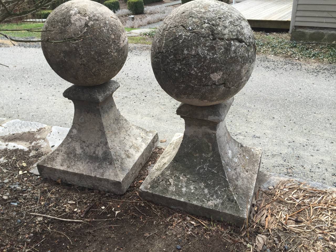 Pair of Estate-Size 18th Century French Limestone Gate Pier Finials 2