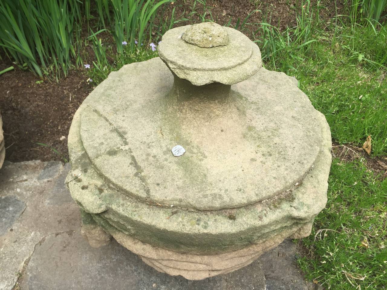 English Pair of 17th Century Stone Urn Top Finials For Sale