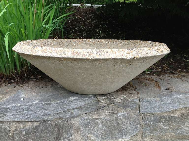 Pair of Large English Mid-Century Modern Cast Stone Bowl Planters  In Good Condition In Woodbury, CT