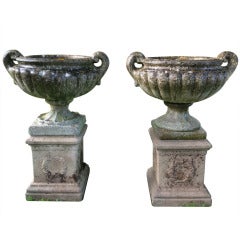Elegant Near Pair of Pulham-Style Urns 8