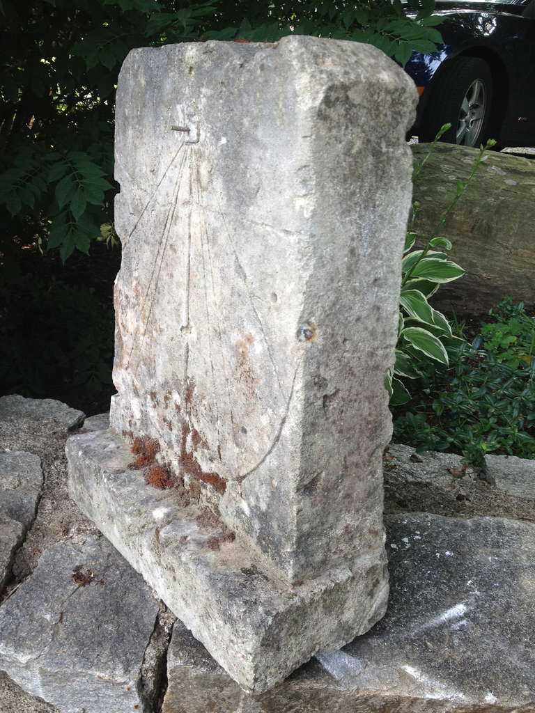 18th C Limestone Vertical Sundial 2