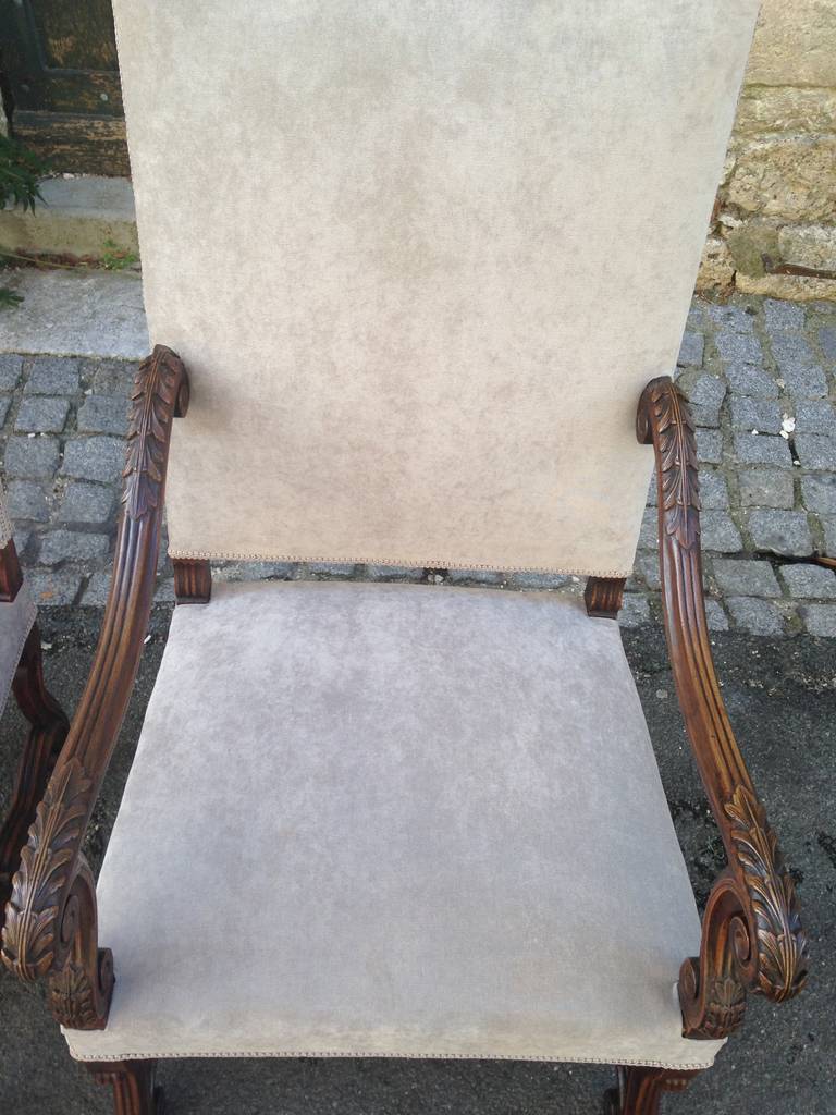 Fabulous Large Pair of 19th Century French Walnut Fauteuils or Throne Chairs 1