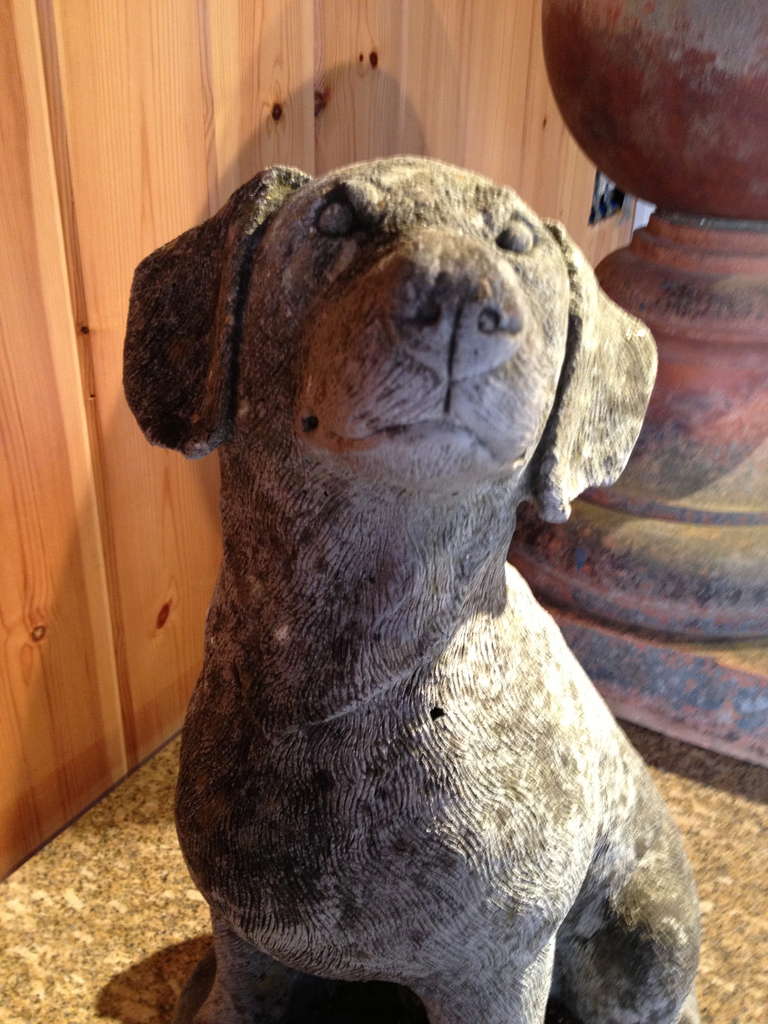 Wonderful Cast Stone Lab Puppy In Excellent Condition In Woodbury, CT