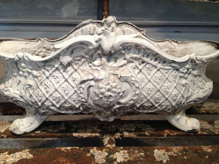 Lovely French Cast Iron Tabletop Urn In Excellent Condition In Woodbury, CT