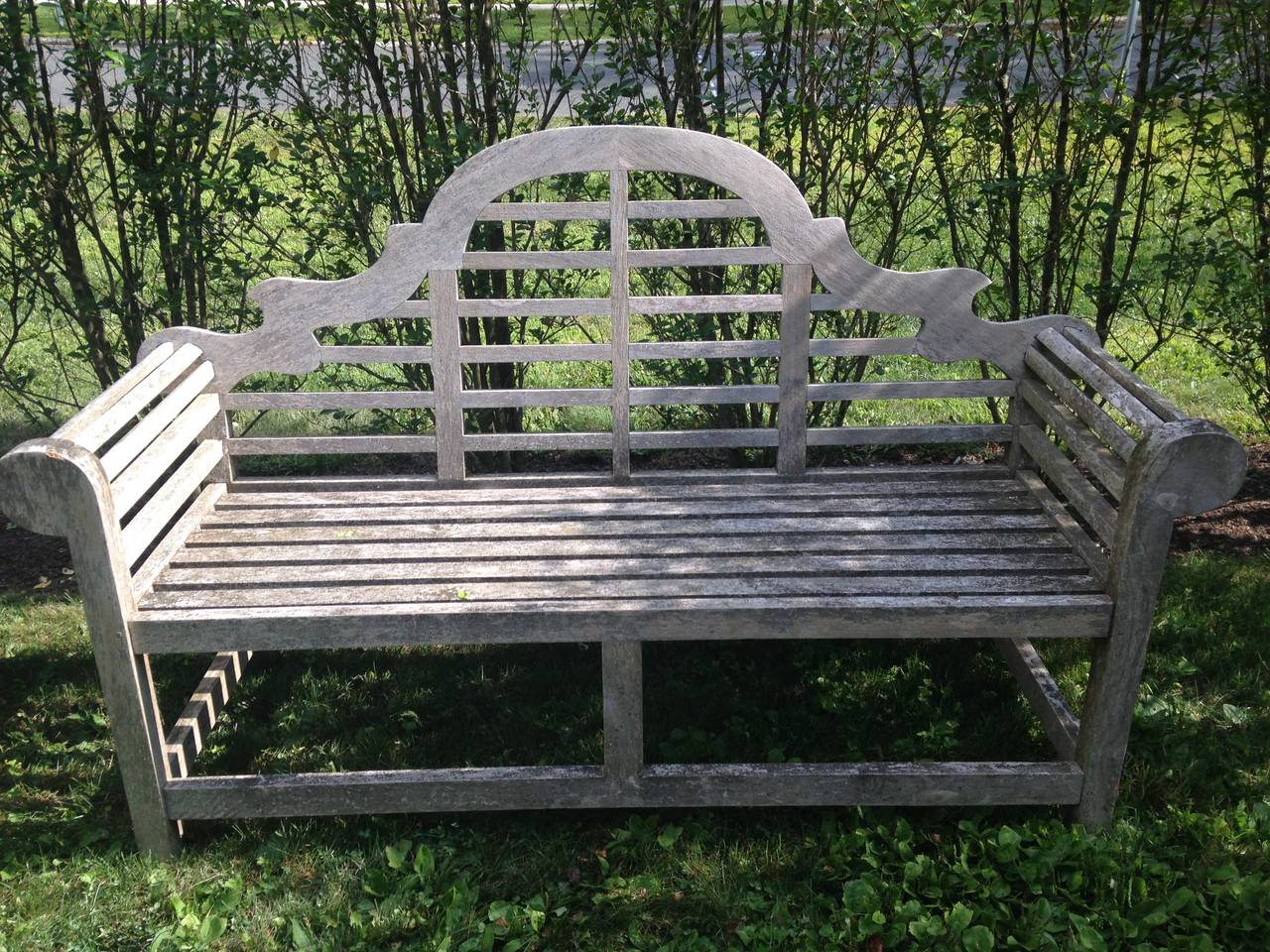 Pair of English Lutyens Benches In Excellent Condition In Woodbury, CT