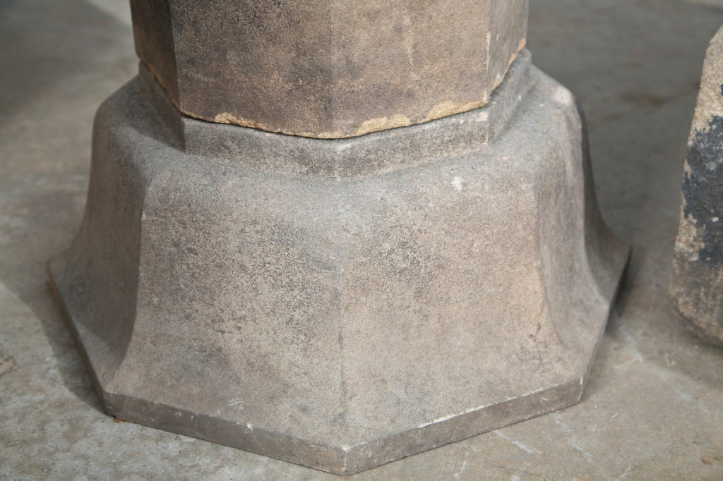 18th Century and Earlier Period English 18th Century Stone Sundial