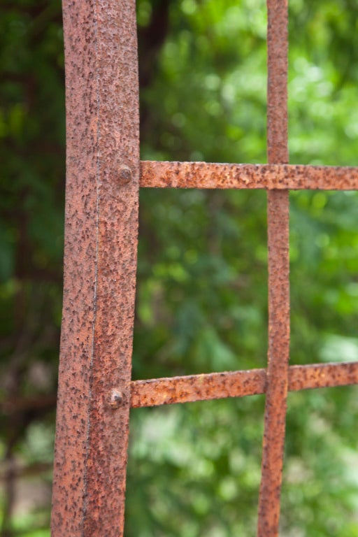 Sensational Wrought Iron Square Lattice Saratoga Springs Garden Arbor In Good Condition In Woodbury, CT