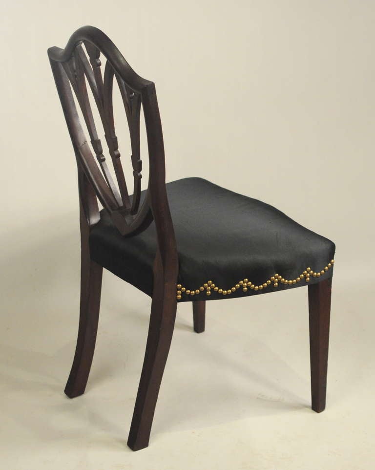 19th Century Salem Hepplewhite Side Chair For Sale