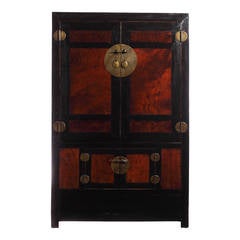 Grande armoire ancienne en laque noire et bois de ronce de Chine:: fin des années 1800