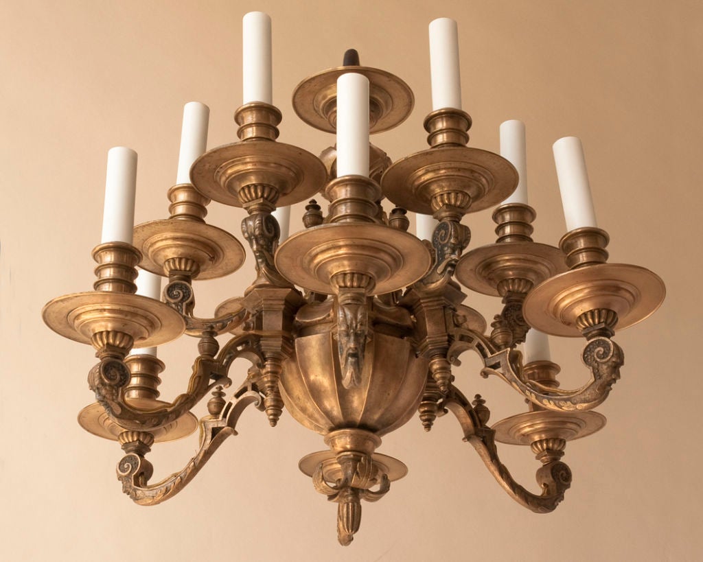 Unusual Small Twelve-Arm Baroque Style Bronze Chandelier In Good Condition For Sale In New York, NY